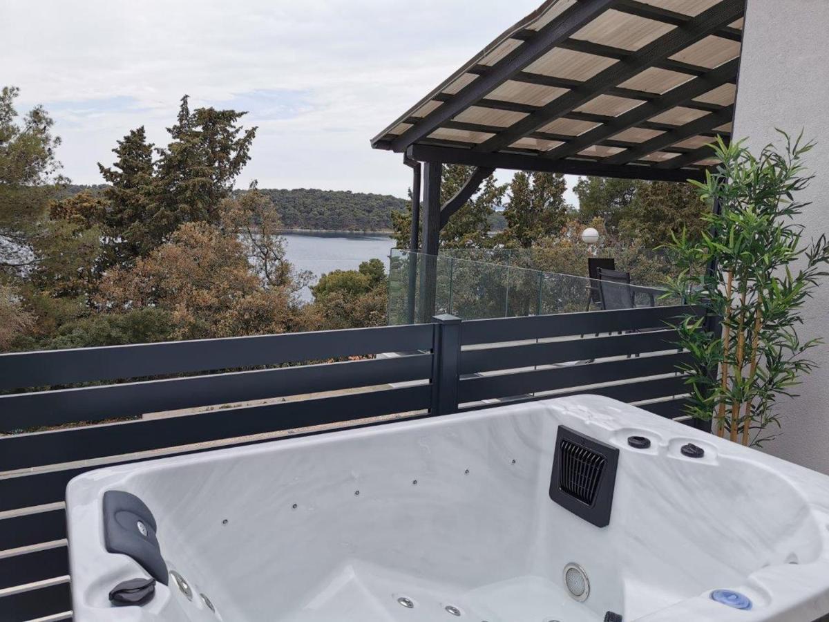 Villa Poljana Mali Lošinj Exterior foto